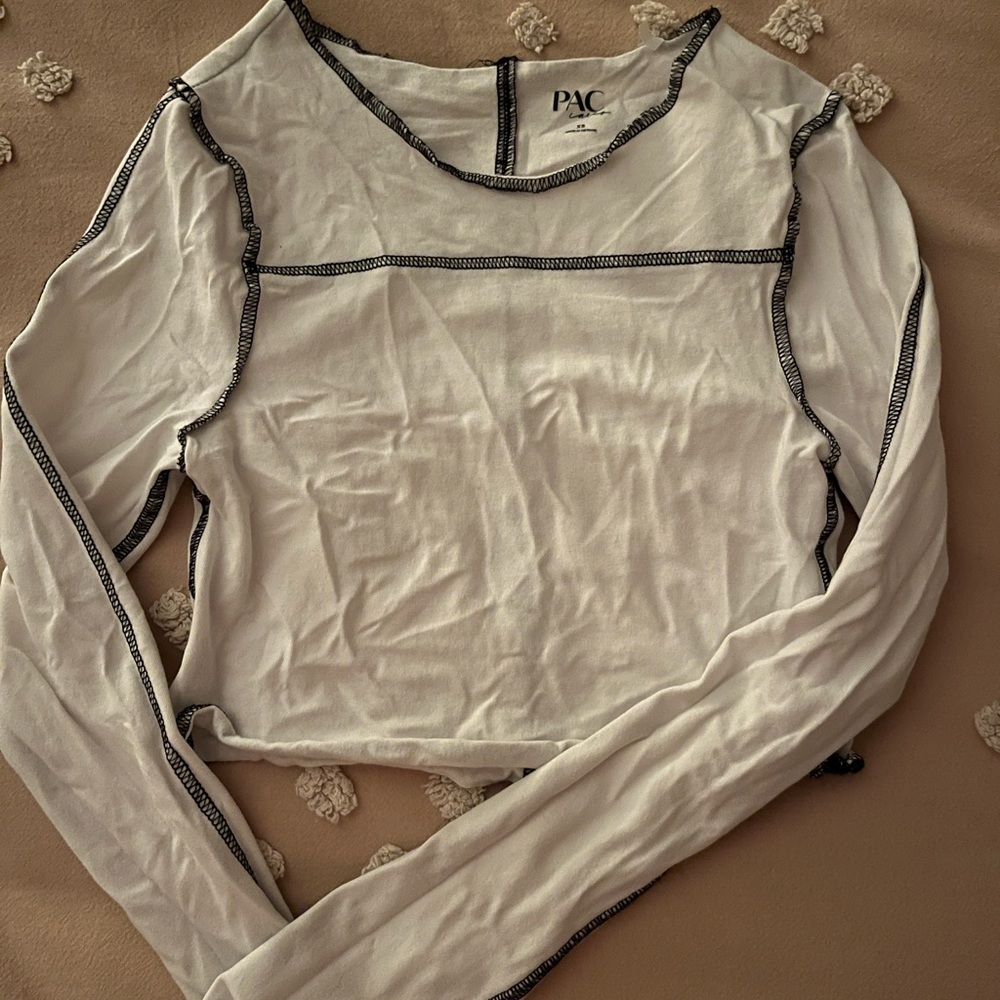 PacSun color block cropped long sleeve